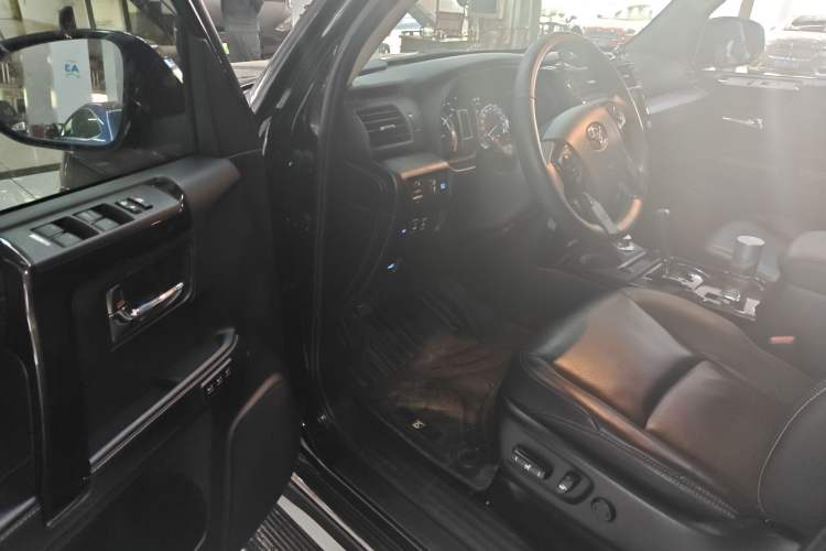 Used Toyota 4Runner 2018 4.0L Parallel Import Driver Seat