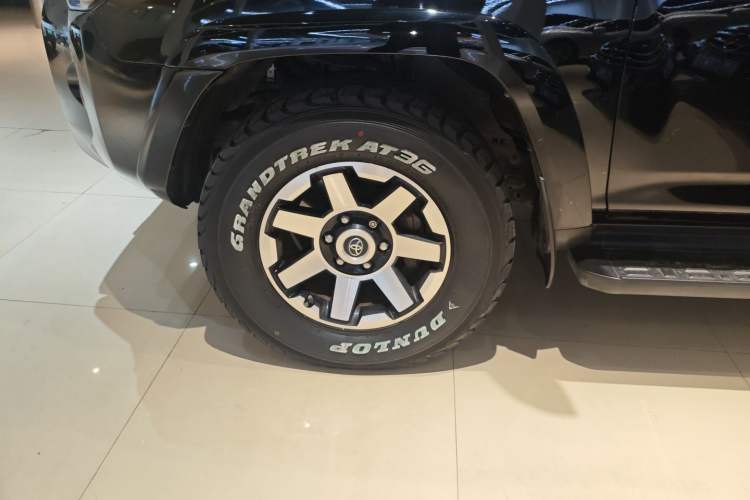 Used Toyota 4Runner 2018 4.0L Parallel Import Exterior 2