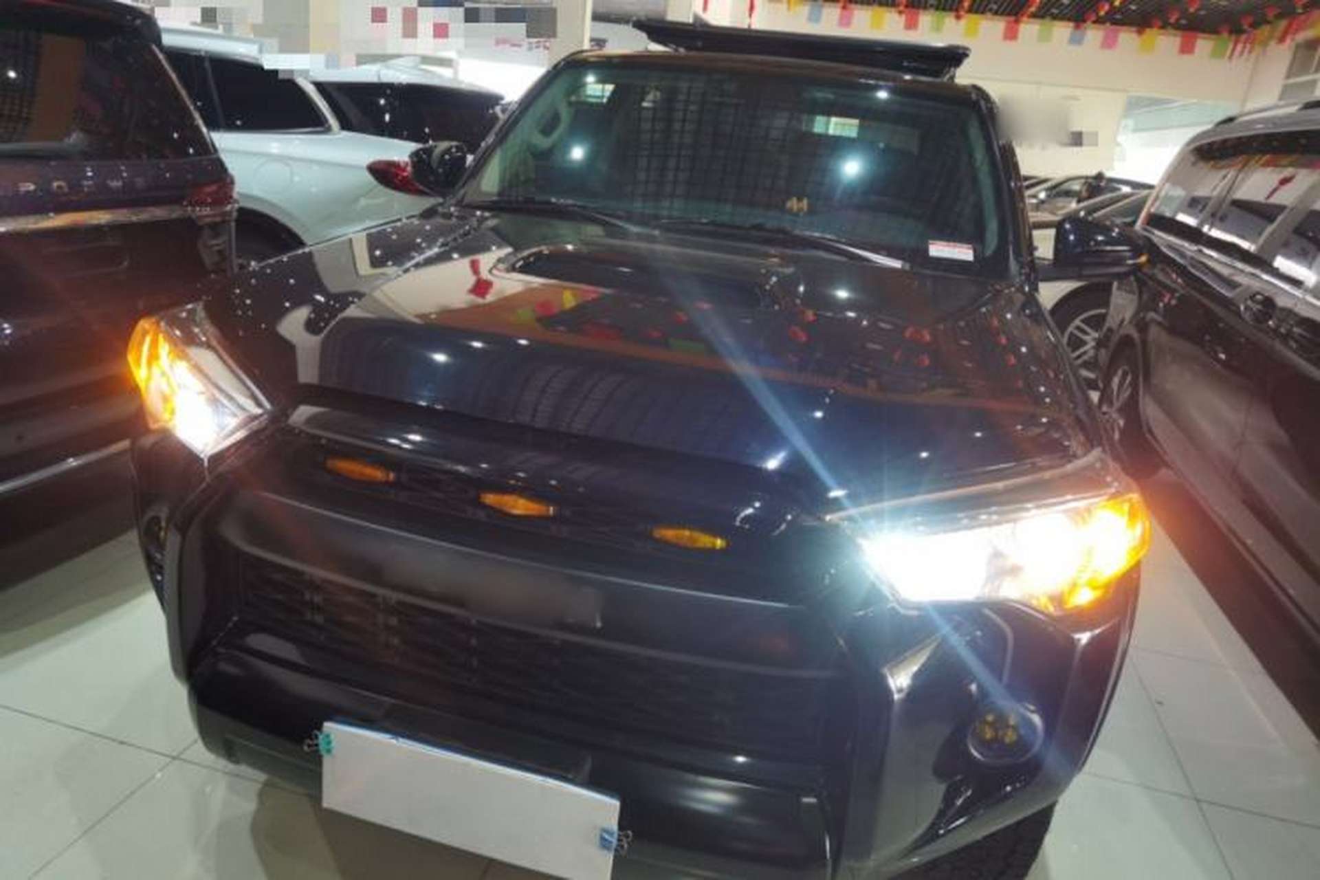 Used Toyota 4Runner 2018 4.0L Parallel Import Front