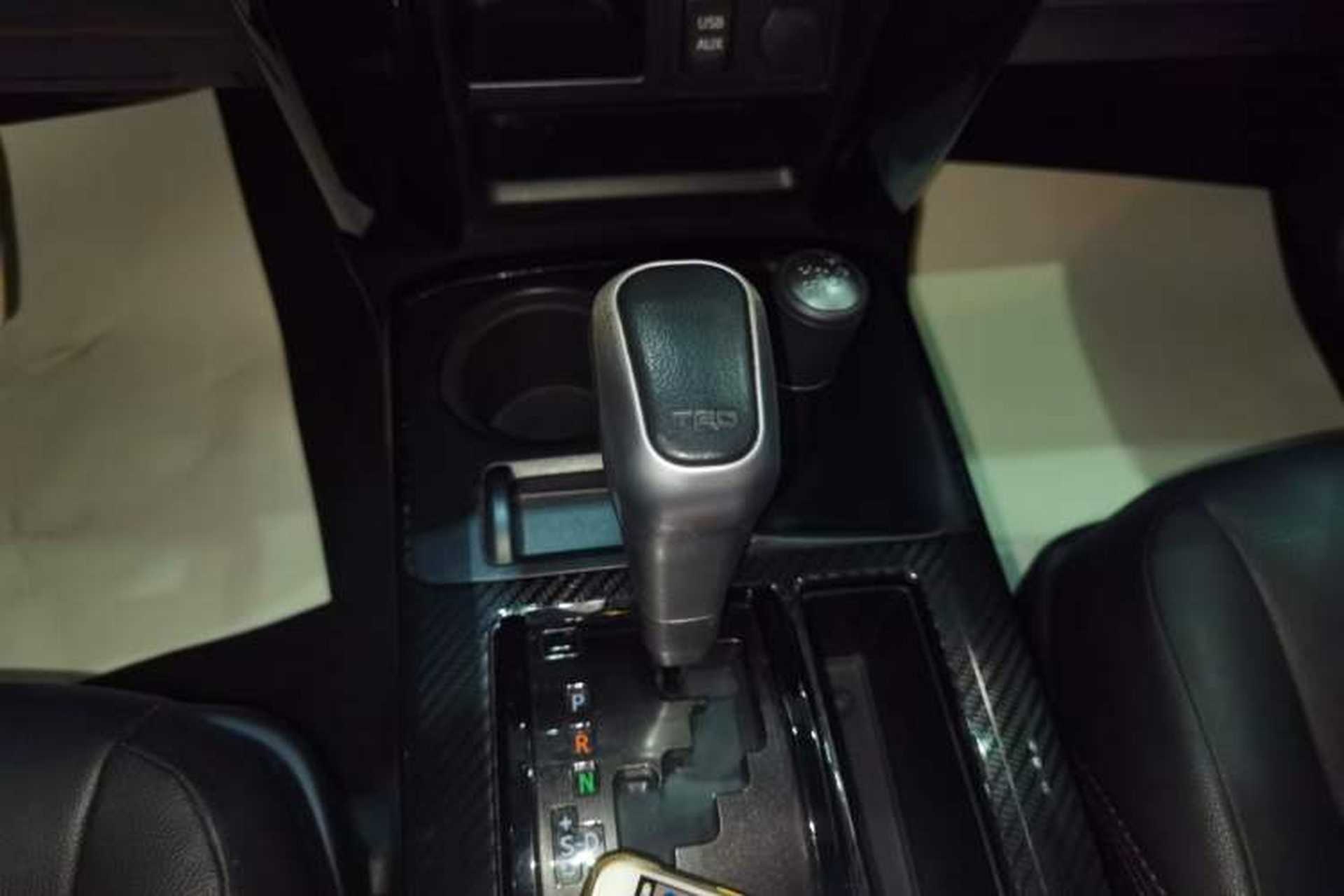 Used Toyota 4Runner 2018 4.0L Parallel Import Gear Lever