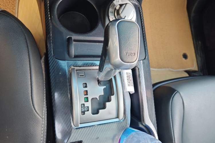 Used Toyota 4Runner 2018 4.0L Parallel Import Gear Lever