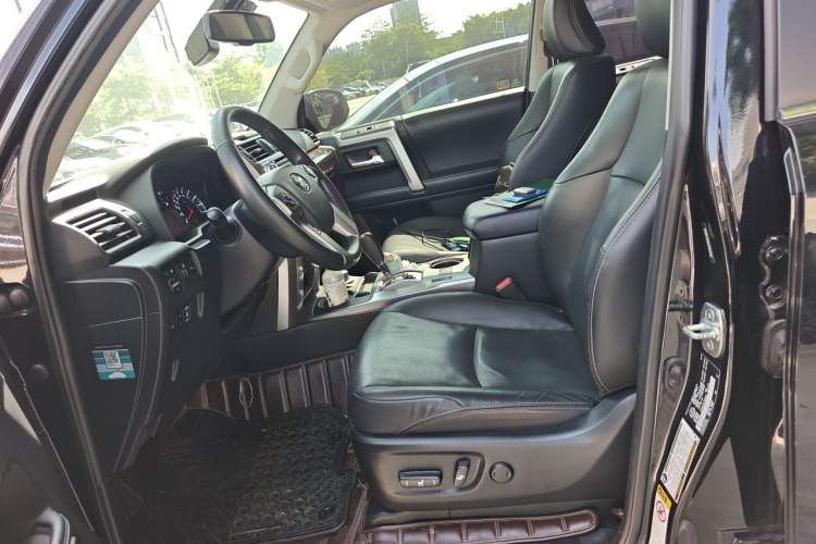 Used Toyota 4Runner  Left Front Seat