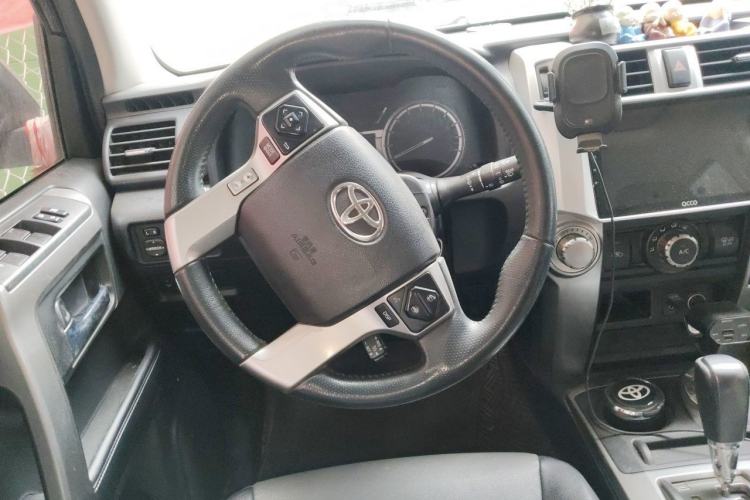 Used Toyota 4Runner 2018 4.0L Parallel Import Steering Wheel