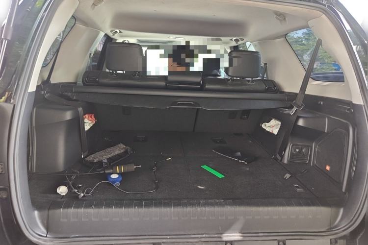 Used Toyota 4Runner  Trunk