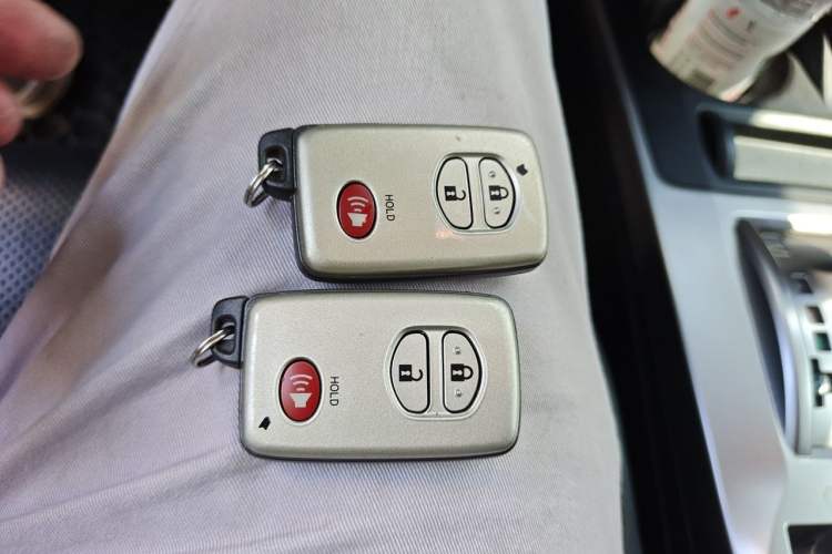 Used Toyota 4Runner  Vehicle Key