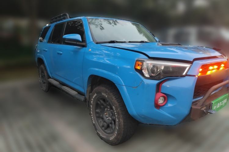 Used Toyota 4Runner  Front Right 45 Deg