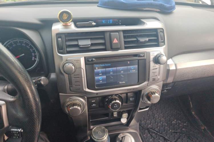 Used Toyota 4Runner  Audio And AC Panel