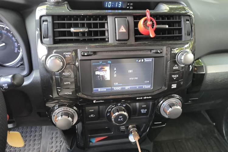 Used Toyota 4Runner  Audio And AC Panel