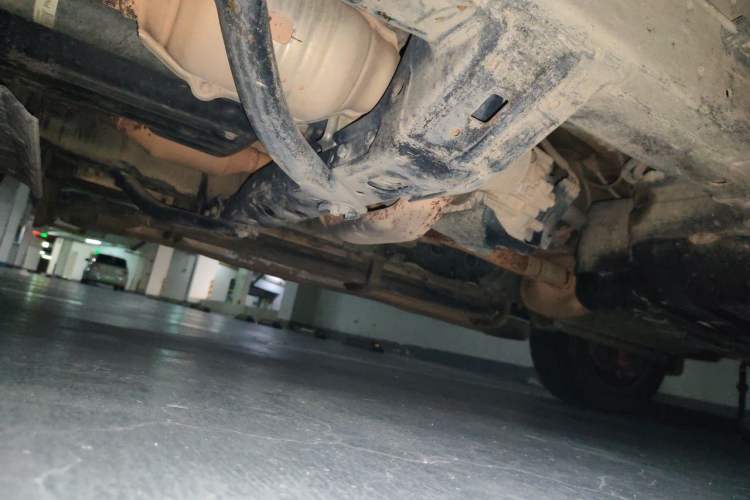 Used Toyota 4Runner  Chassis Front Left
