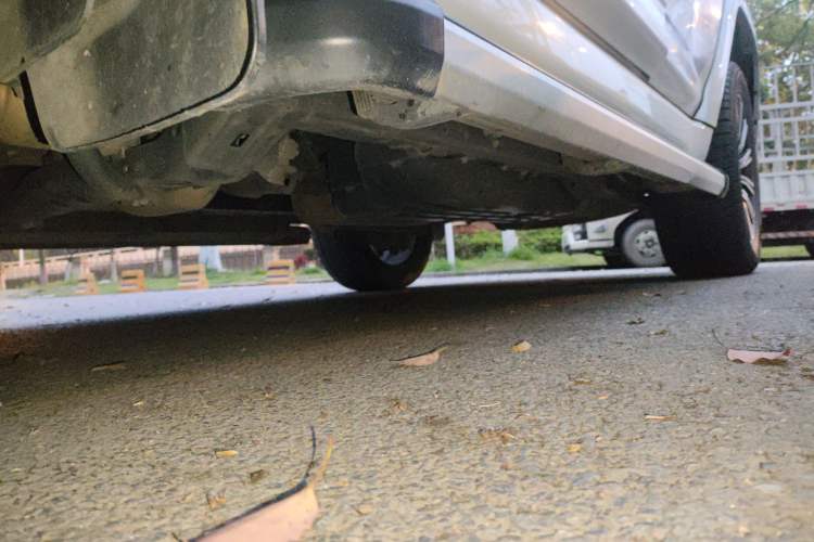 Used Toyota 4Runner 2018 4.0L Parallel Import Chassis Front Left