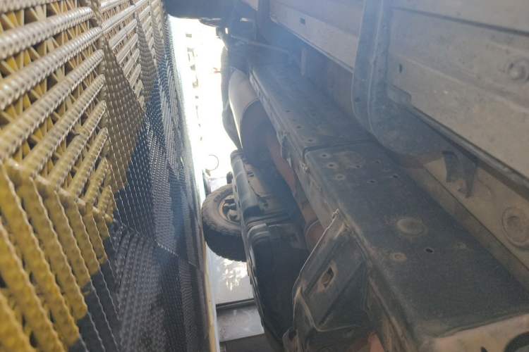 Used Toyota 4Runner 2018 4.0L Parallel Import Chassis Front Right