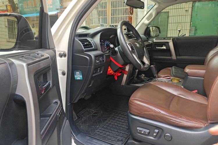 Used Toyota 4Runner  Driver Seat