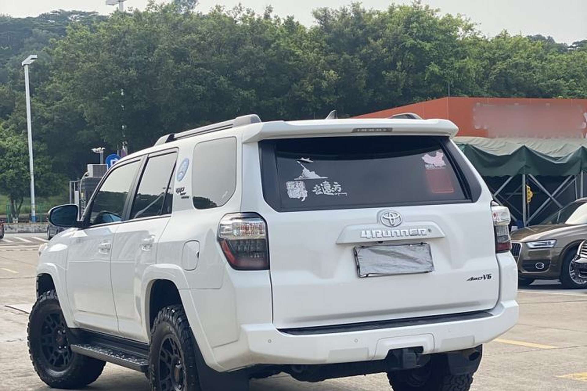 Used Toyota 4Runner 2018 4.0L Parallel Import Exterior 4