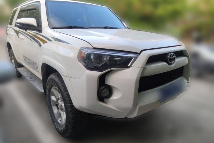 Used Toyota 4Runner  Front Right 45 Deg