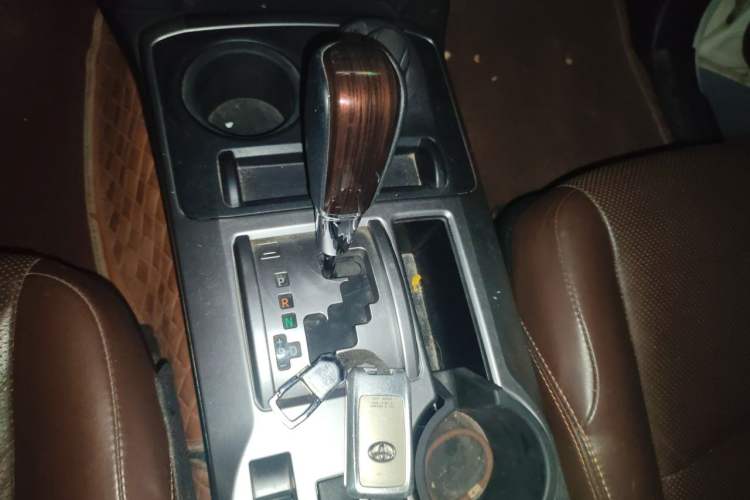 Used Toyota 4Runner  Gear Lever