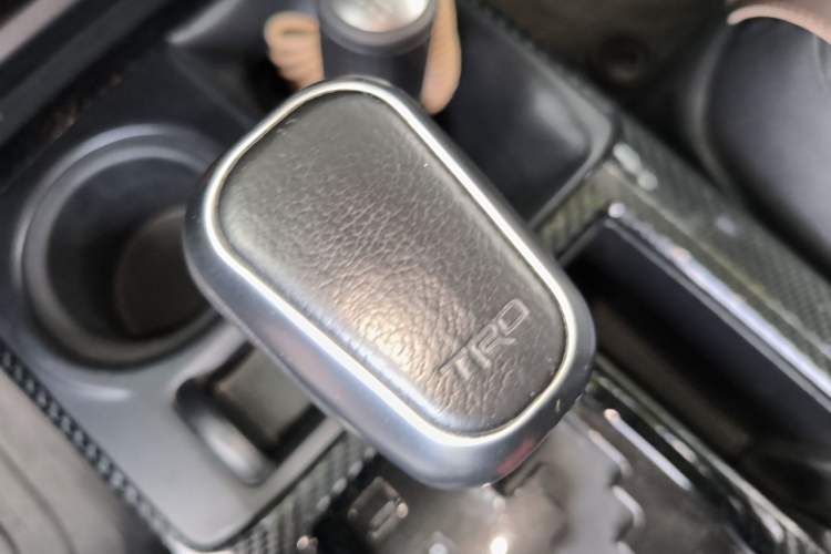 Used Toyota 4Runner  Gear Lever