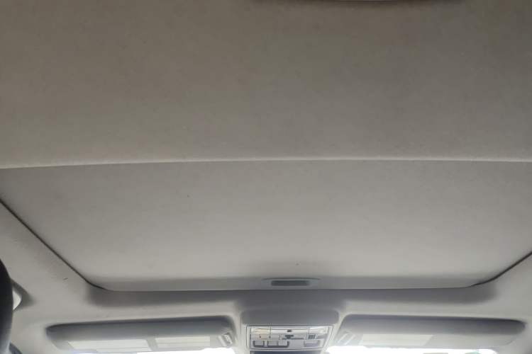 Used Toyota 4Runner  Headliner