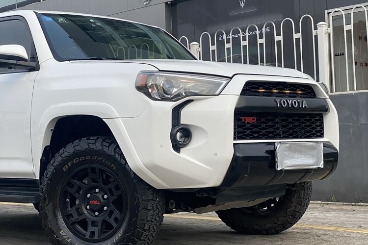 Used Toyota 4Runner 2018 4.0L Parallel Import Left Front Headlight