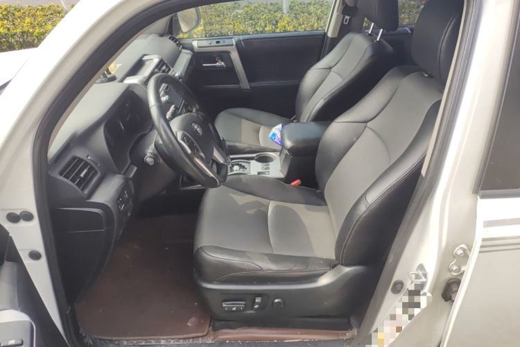 Used Toyota 4Runner  Left Front Seat