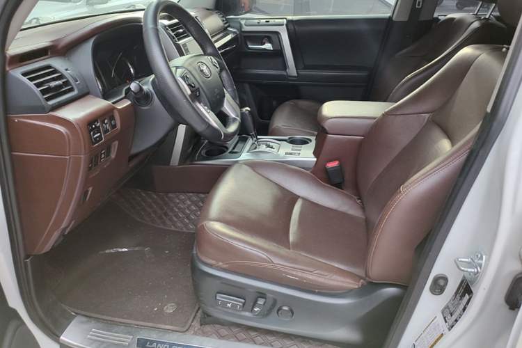Used Toyota 4Runner 2018 4.0L Parallel Import Left Front Seat