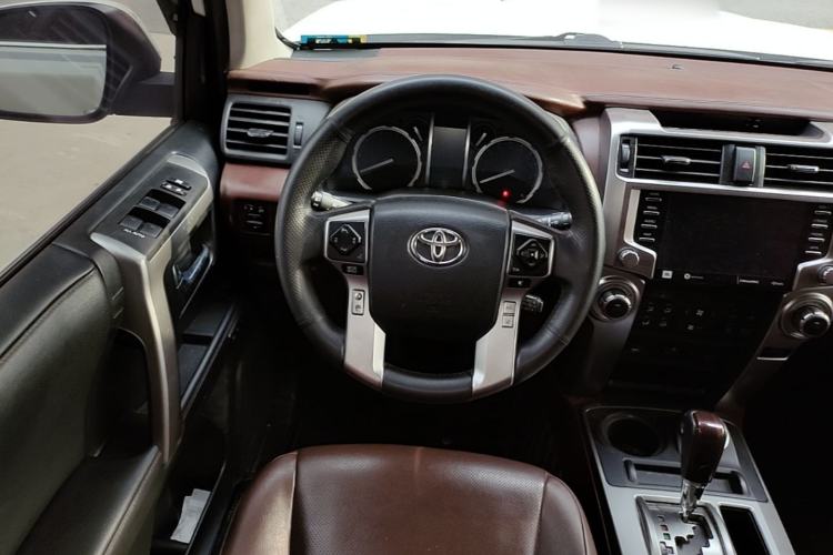 Used Toyota 4Runner 2018 4.0L Parallel Import Steering Wheel