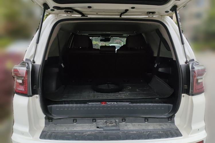 Used Toyota 4Runner 2018 4.0L Parallel Import Trunk