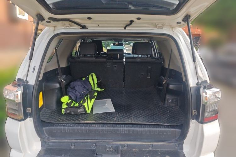 Used Toyota 4Runner  Trunk