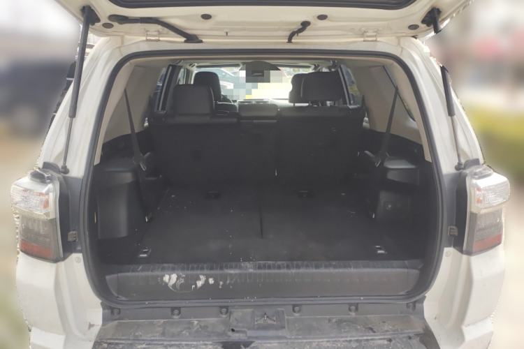 Used Toyota 4Runner  Trunk