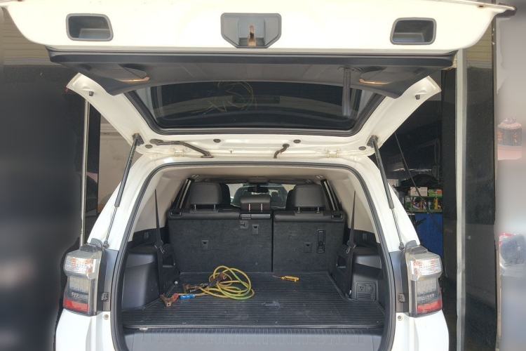 Used Toyota 4Runner 2018 4.0L Parallel Import Trunk