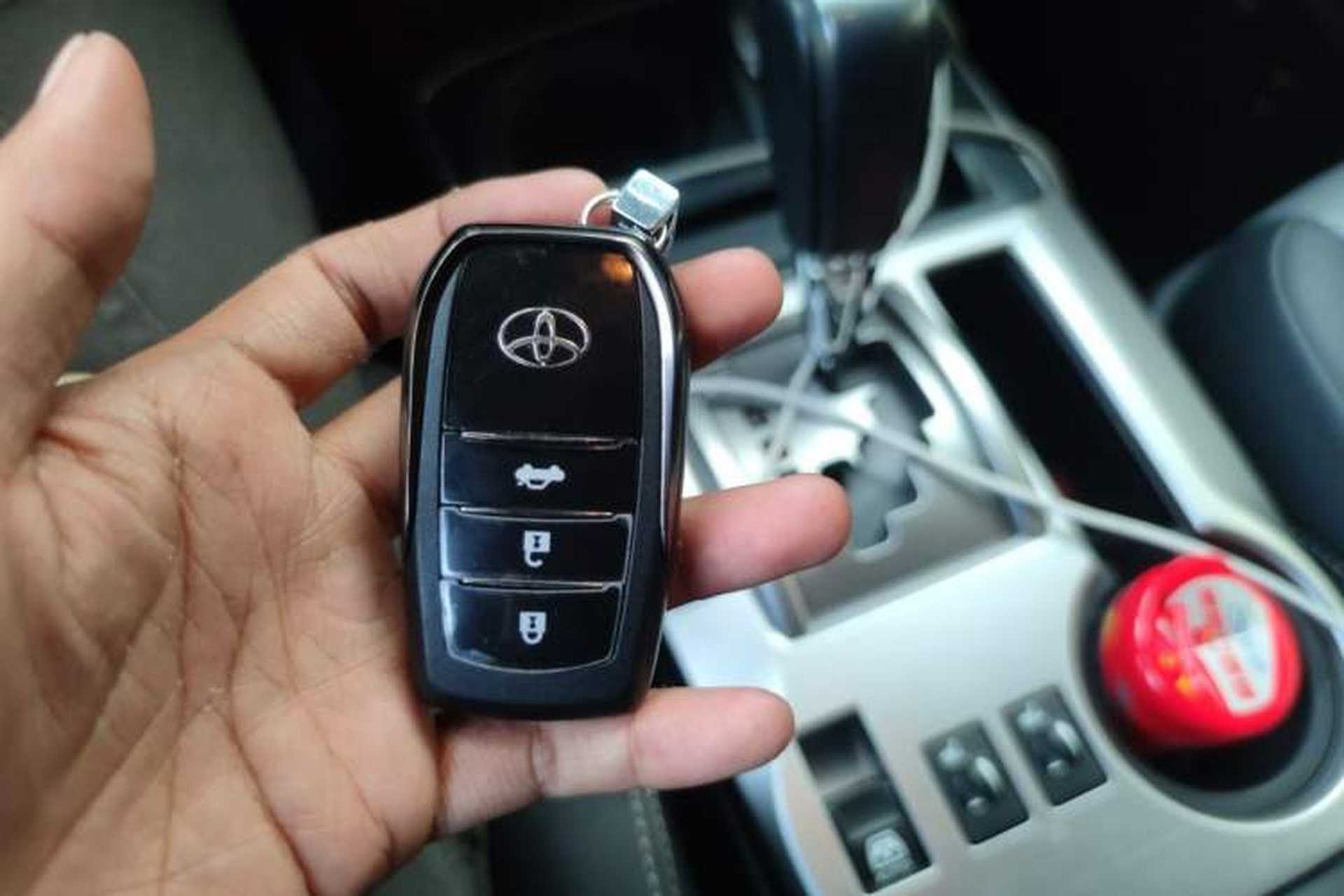 Used Toyota 4Runner  Vehicle Key