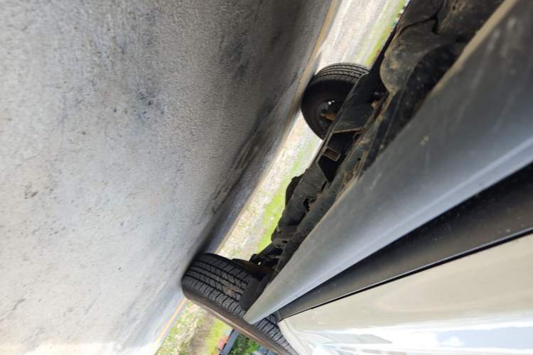 Used Toyota 4Runner  Chassis Front Left