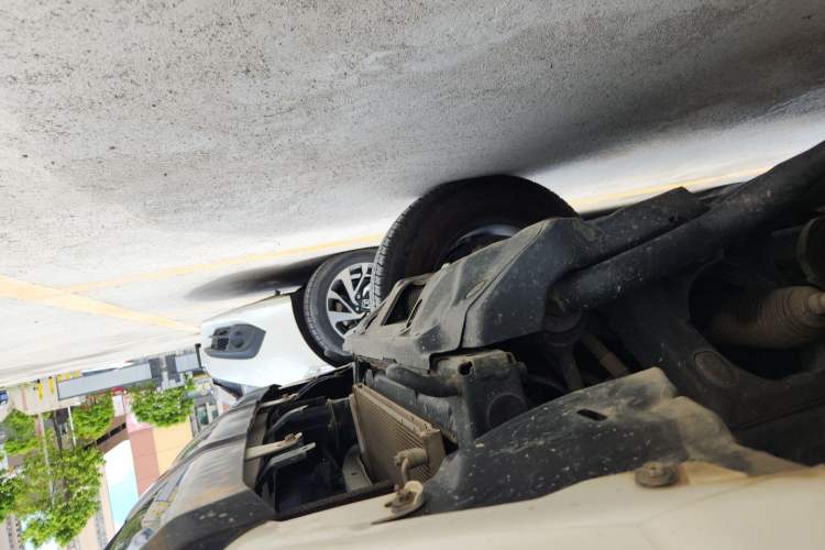 Used Toyota 4Runner  Chassis Front