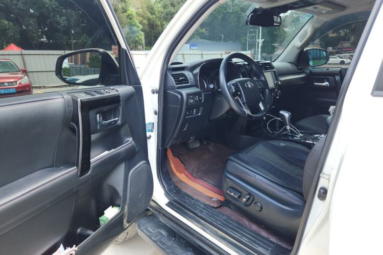 Used Toyota 4Runner  Driver Seat