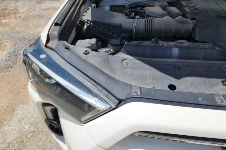 Used Toyota 4Runner  Engine Bay Right