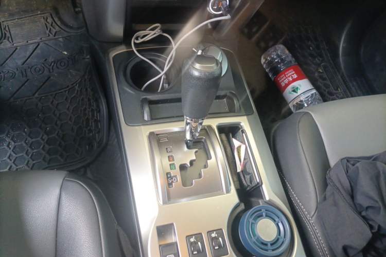 Used Toyota 4Runner  Gear Lever