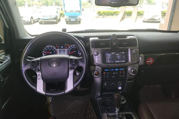 Used Toyota 4Runner 2020 4.0L LTD Canadian Edition Center Console