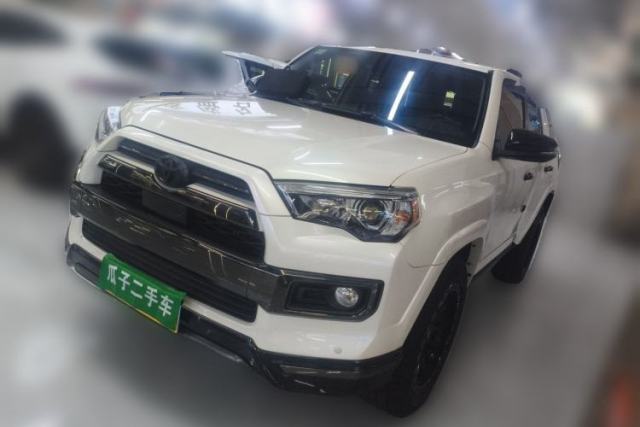 Used Toyota 4Runner Toyota Sequoia, registered in 2022, automatic transmission, 4.0-liter gasoline engine, 7 seats (parallel import).