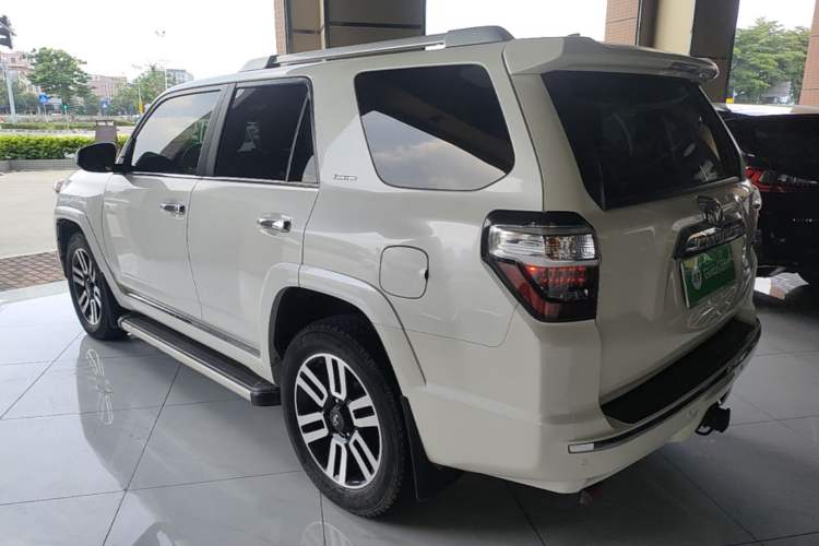 Used Toyota 4Runner 2020 4.0L LTD Canadian Edition Rear Left 45 Deg