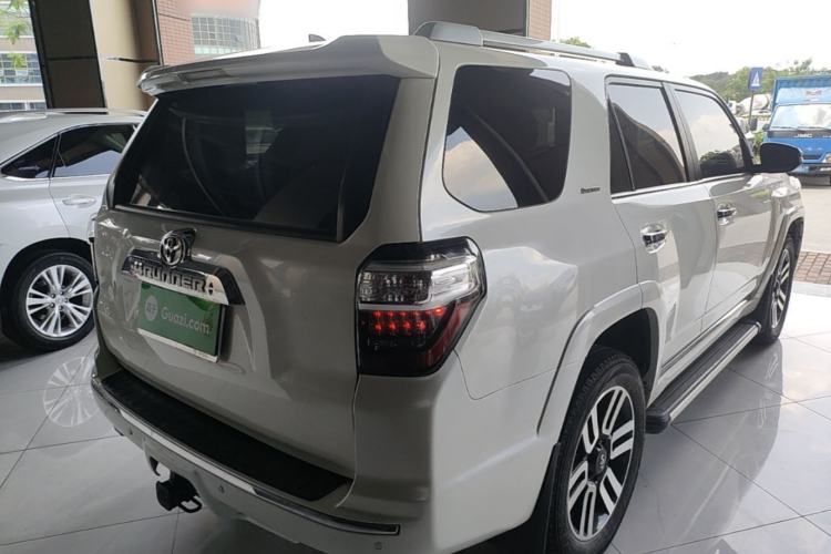 Used Toyota 4Runner 2020 4.0L LTD Canadian Edition Rear Right 45 Deg