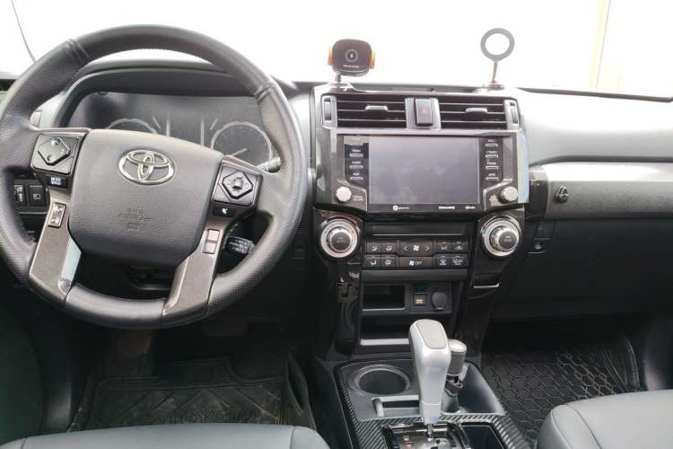Used Toyota 4Runner  Center Console