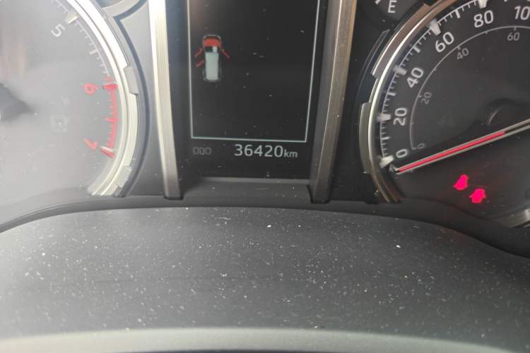 Used Toyota 4Runner  Odometer Close Up
