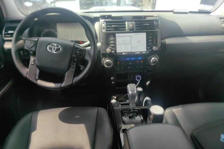 Used Toyota 4Runner  Center Console