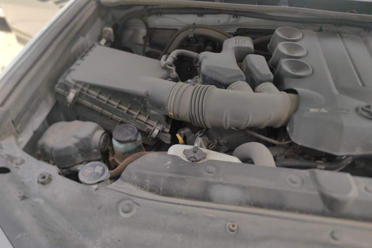 Used Toyota 4Runner  Engine Bay Right