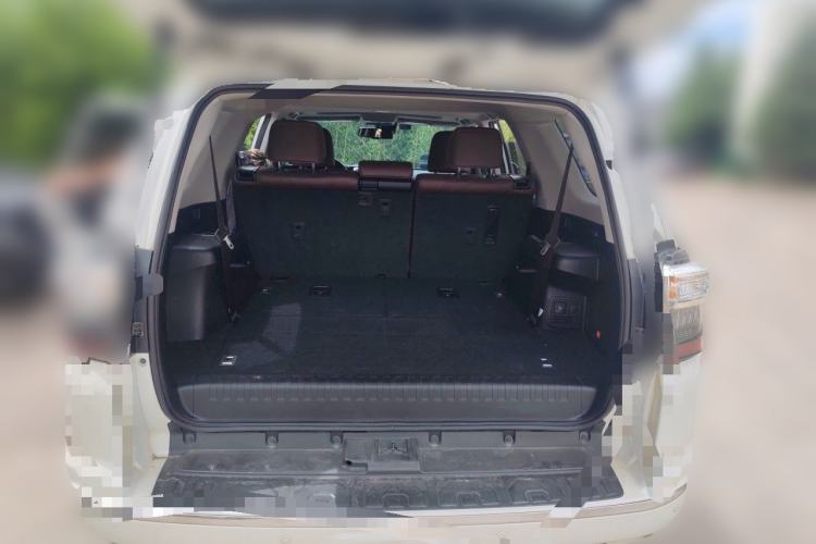 Used Toyota 4Runner  Trunk
