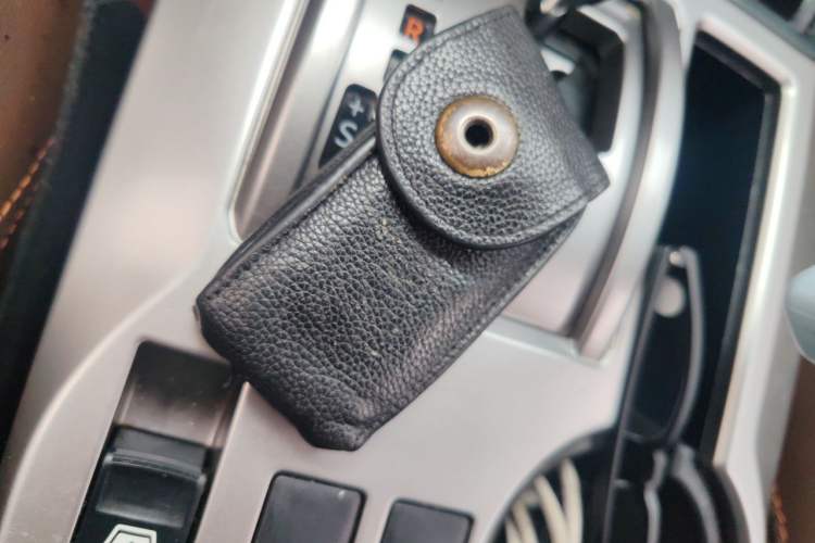 Used Toyota 4Runner  Vehicle Key