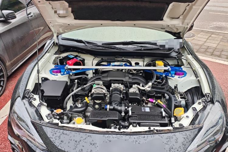 Used Toyota 86 2019 2.0L Manual Luxury Edition Engine Bay
