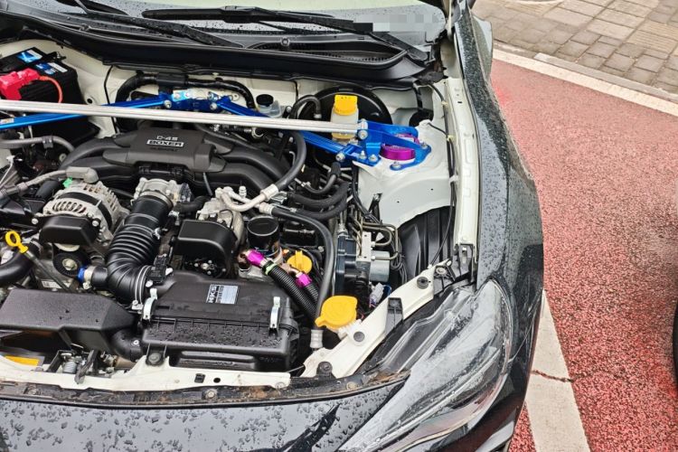 Used Toyota 86 2019 2.0L Manual Luxury Edition Engine Bay Left