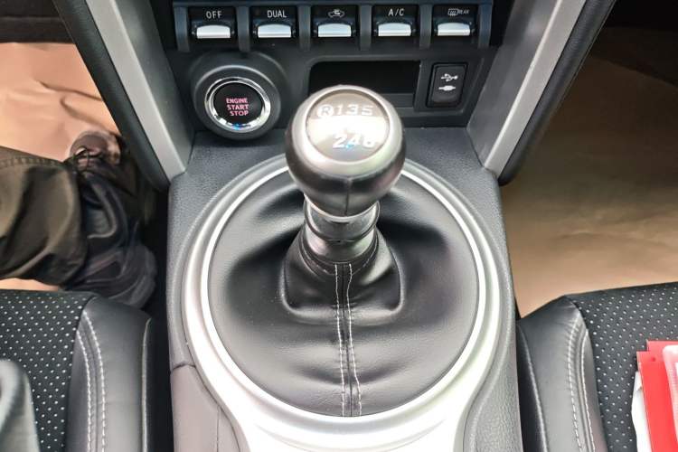 Used Toyota 86 2019 2.0L Manual Luxury Edition Gear Lever