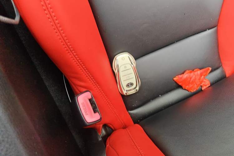 Used Toyota 86 2013 2.0L Automatic Luxury Version Vehicle Key