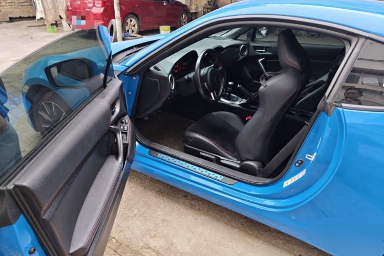 Used Toyota 86 2013 2.0L Manual Luxury Version Driver Seat